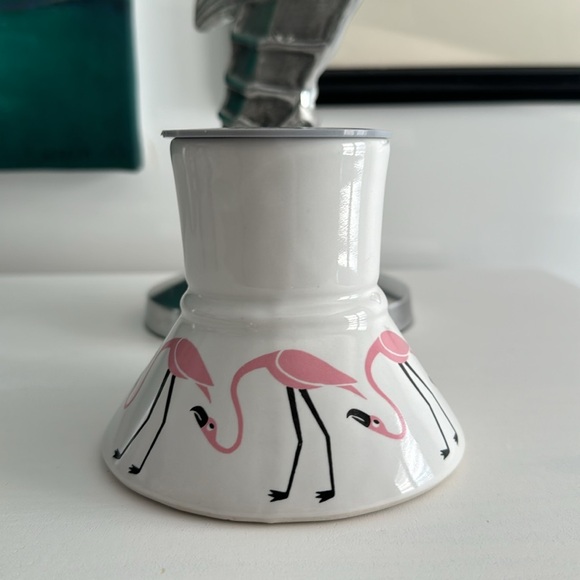 Feltman Langer Vintage Flamingos Travel Non Spill Wide Base Travel Mug w… - Picture 2 of 8